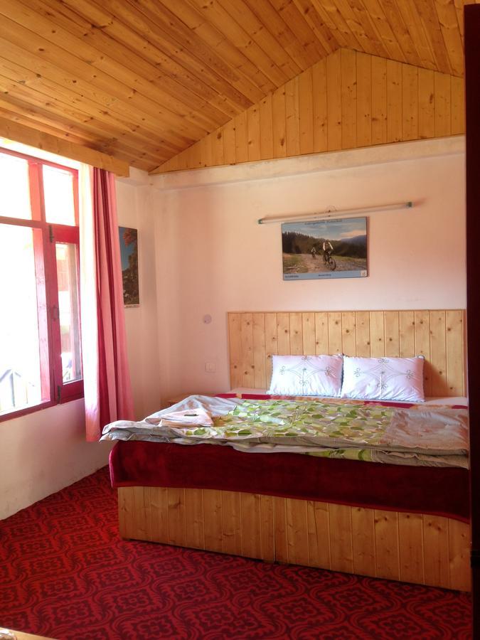 Seraj International Manāli Buitenkant foto