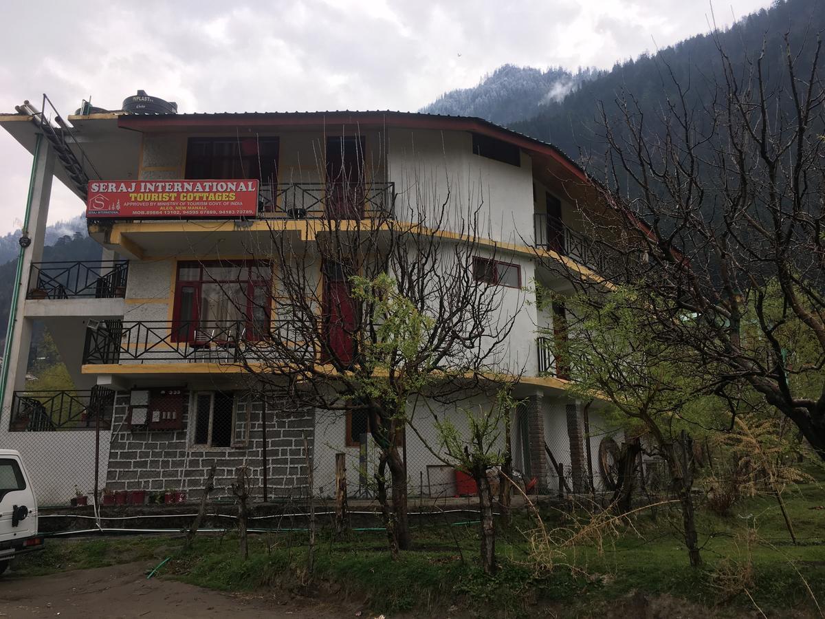 Seraj International Manāli Buitenkant foto