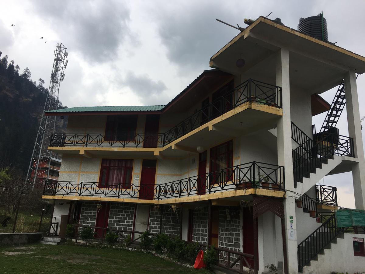 Seraj International Manāli Buitenkant foto